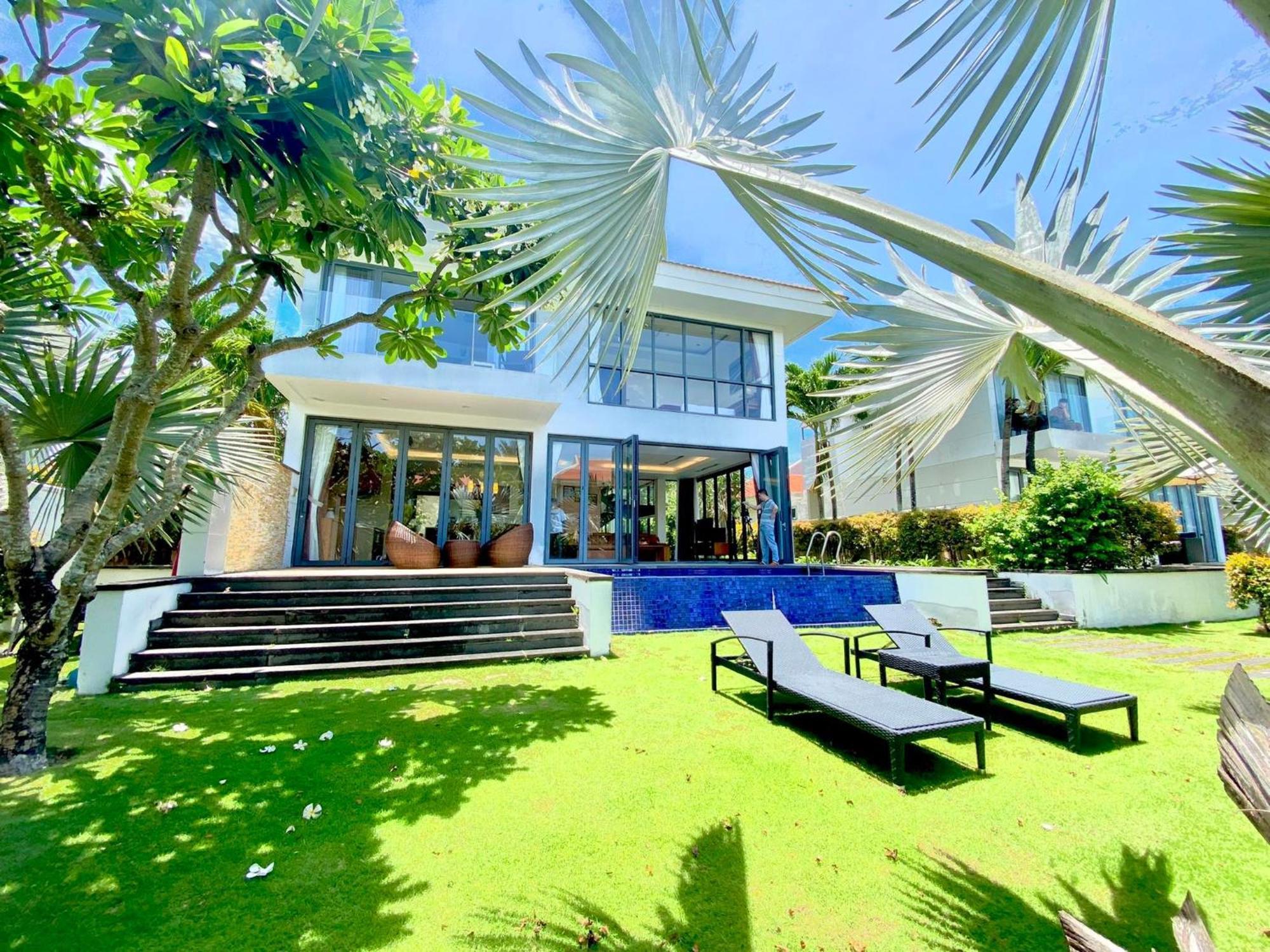 Luxury Pool Villa Close To The Private Beach Da Nang Buitenkant foto