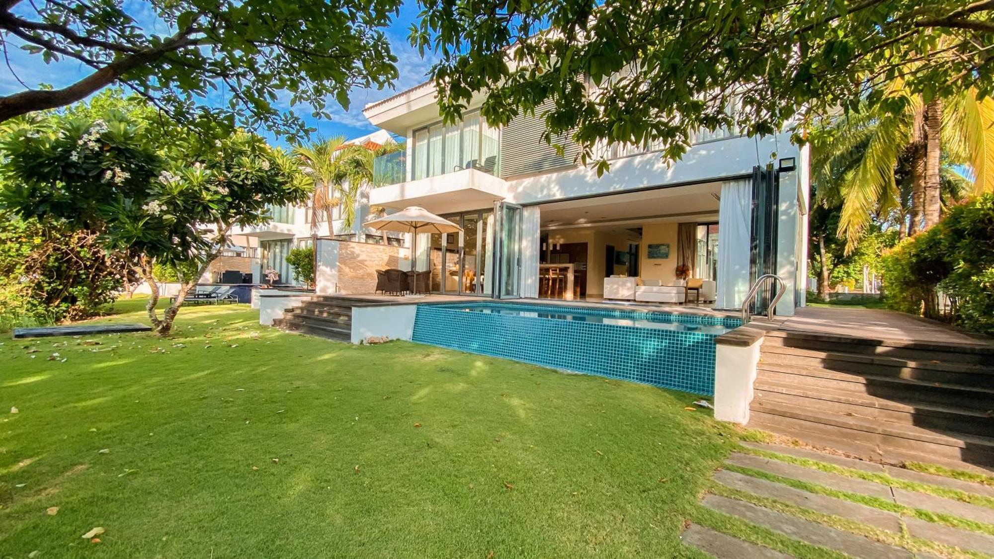 Luxury Pool Villa Close To The Private Beach Da Nang Buitenkant foto