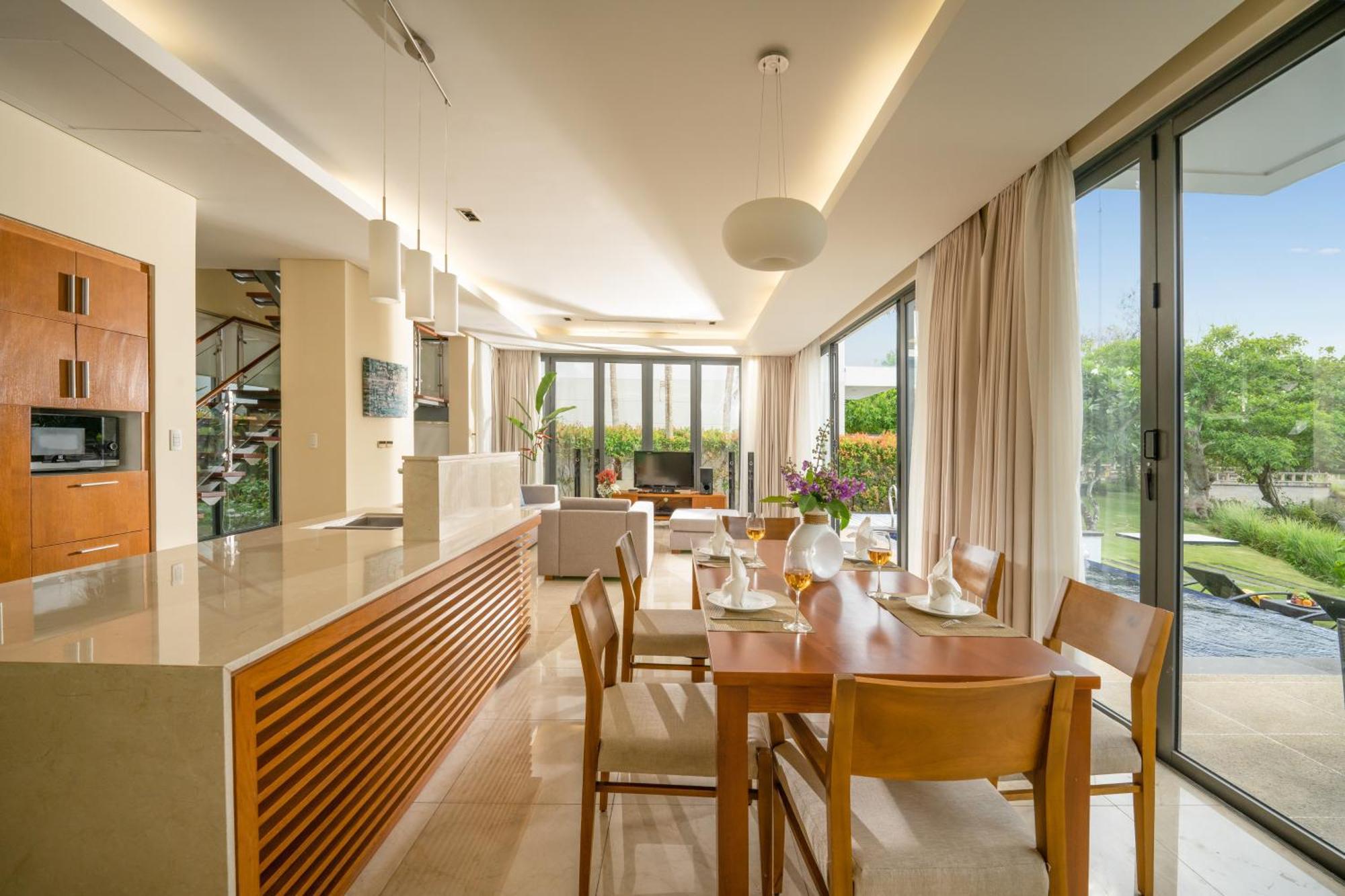 Luxury Pool Villa Close To The Private Beach Da Nang Buitenkant foto