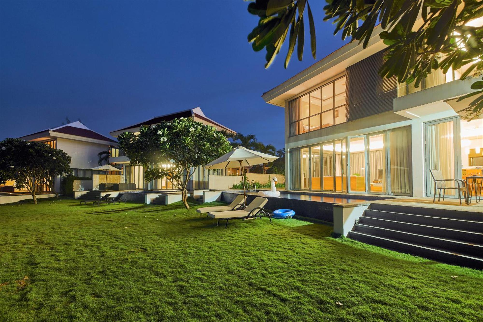 Luxury Pool Villa Close To The Private Beach Da Nang Buitenkant foto